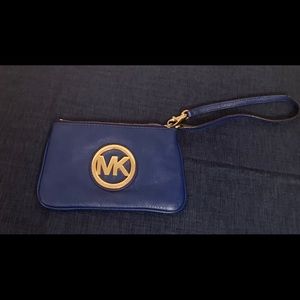 Michael Kors wristlet purse / wallet